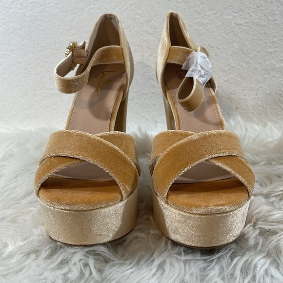 LULUS Crushest Champagne Velvet Rhinestone Ankle Strap Chunky Heels Size 10 NEW - Picture 3 of 13